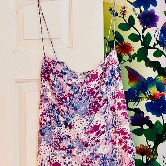 🌺🎉HP🎉🌺 NWT Reformation Kourtney Dress Morning Dew